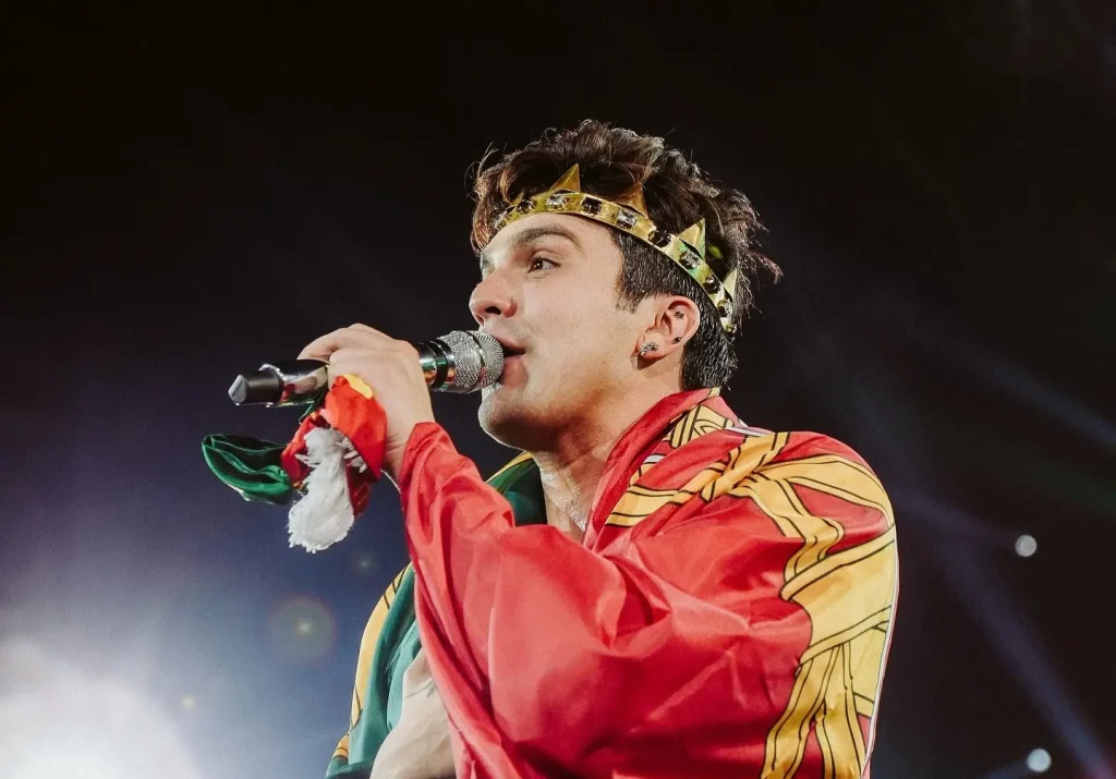 Luan Santana 2027